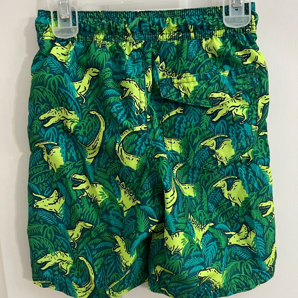 Cat & Jack boys swim trunks. Size small 6/7 - Picture 2 of 3